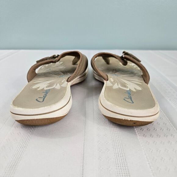 Clark's Floral and Tan Slip On Sandals Women's Size 7 - Picture 3 of 6